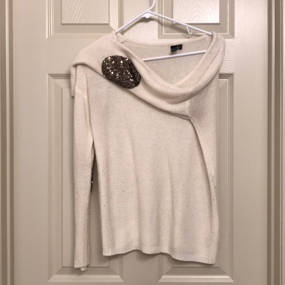 Causal windors long sleeve with elbow detail